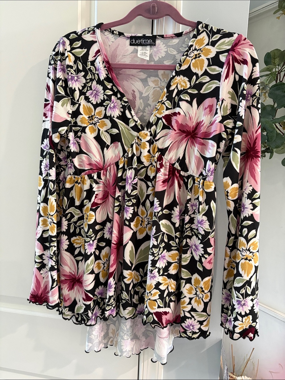 Duettime Floral V-Neck Long Sleeve Tunic in Black with Pink & Yellow Flowers